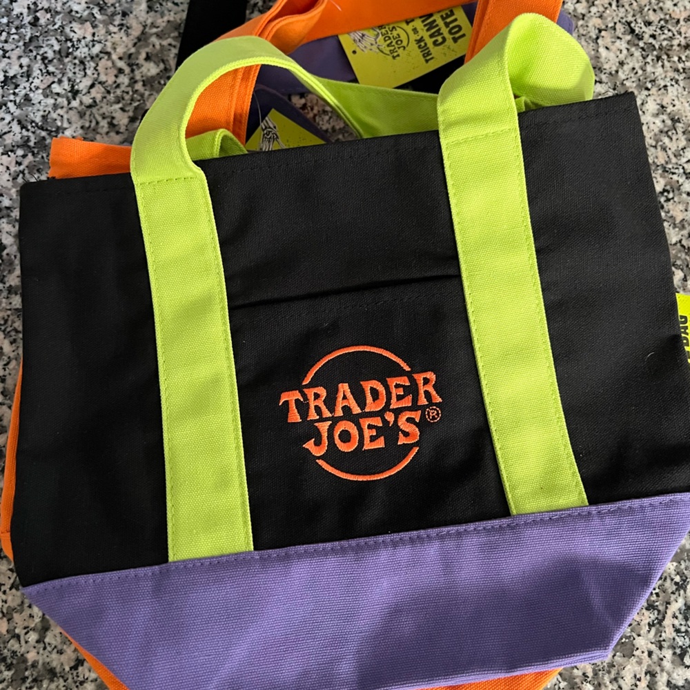 Trader Joe's mini Tote Bag with Green Handles Halloween 2025